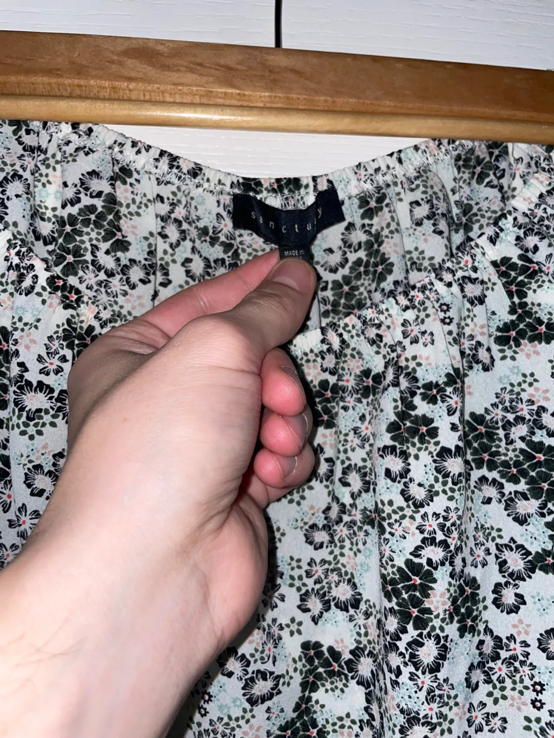 Sanctuary Floral Print Blouse image indicator(2)