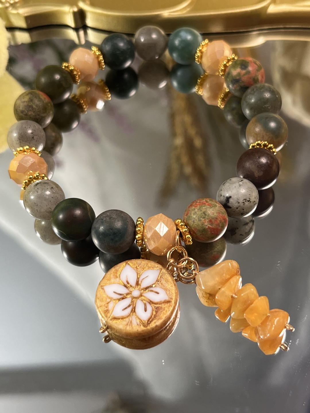 Floral on Unakite, Labradorite, Moss Agate & Aventurine Bracelet - photo 4