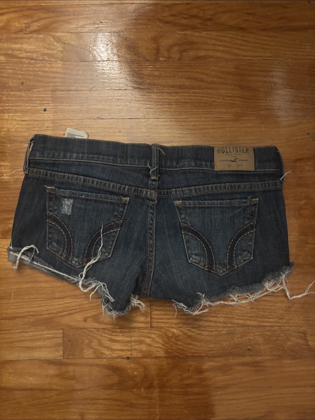 Hollister Denim Shorts - Size 25 - photo 3