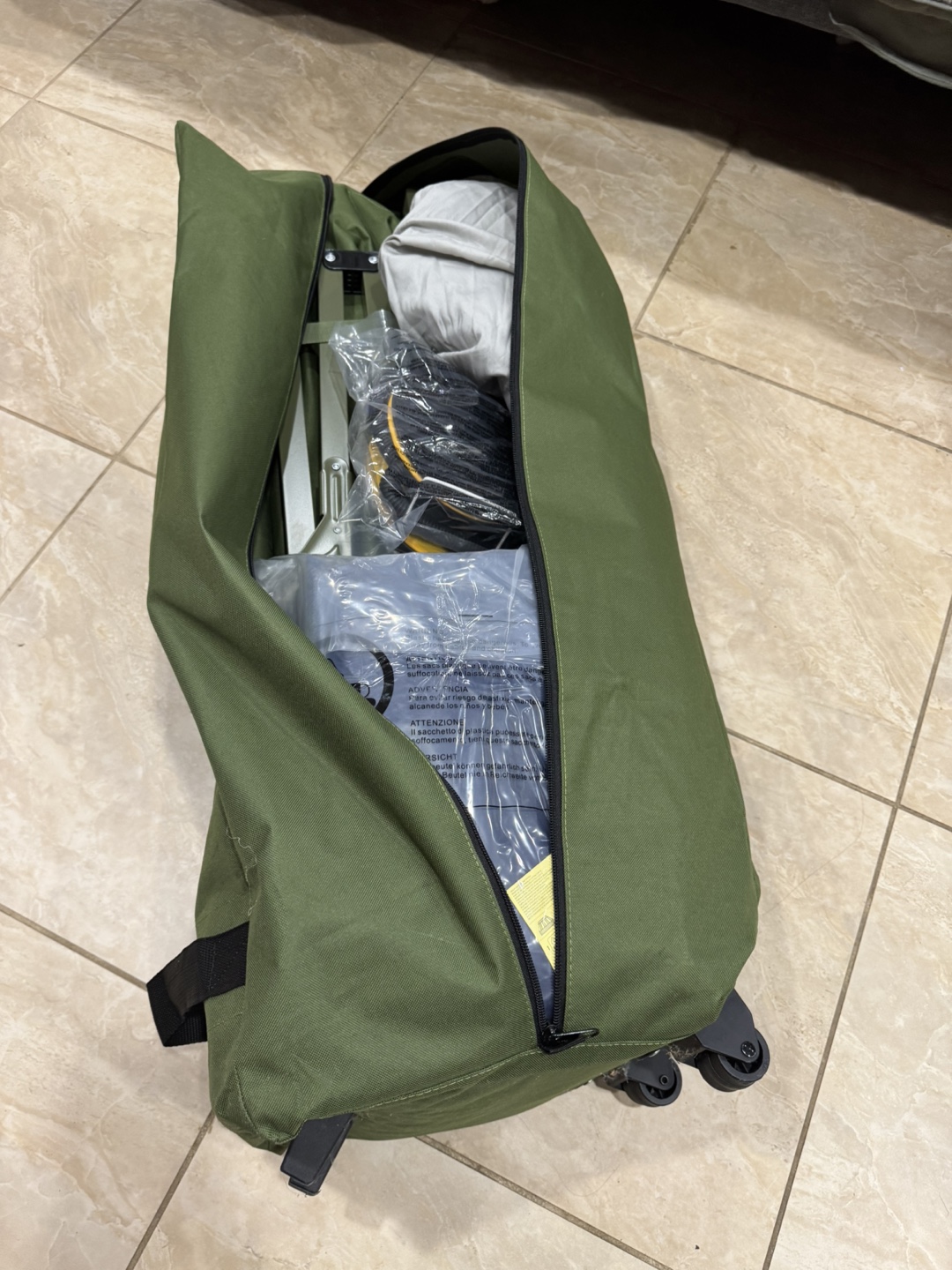 Multi-Functional 4-in-1 Compact Tent - photo 3
