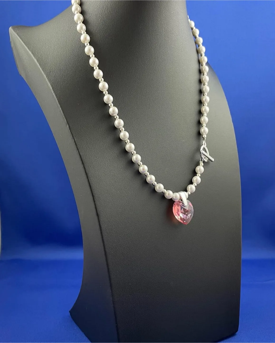 Swarovski Crystal Heart pendant and freshwater pearl necklace thumbnail