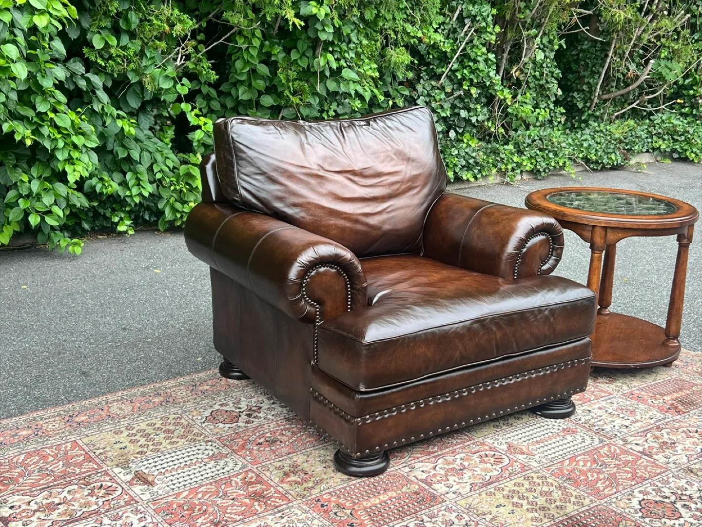 ��🚚* Free Delivery Bernhardt Foster Leather Armchair Ottoman 🚚 thumbnail