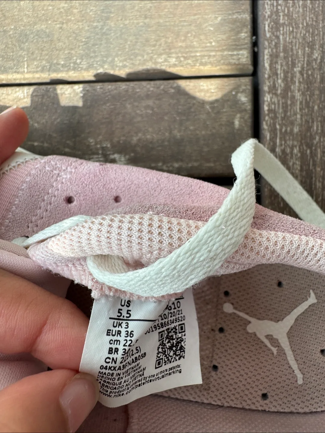 Jordan Series ES White/Pink Size 5.5 image indicator(3)