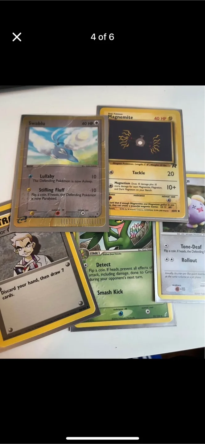 Mixed Lot of Pokemon Trading Cards image indicator(4)