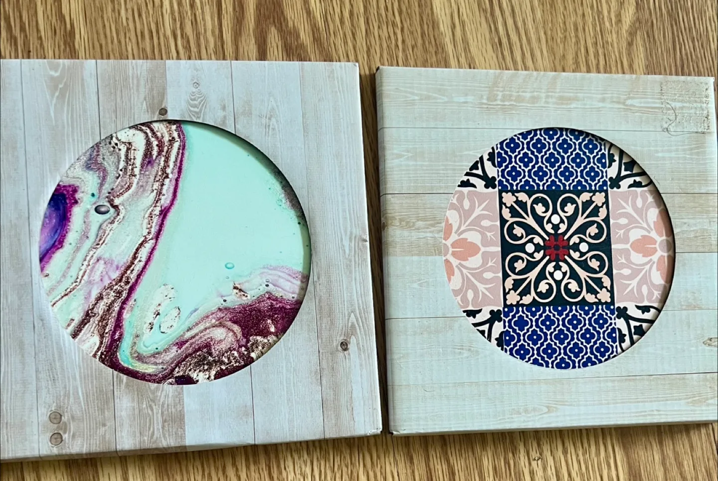 Maxwell & Williams Ceramic Trivets - Set of 2 image indicator(2)