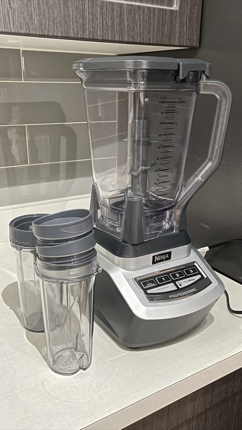 Ninja Professional Blender with Nutri Ninja Cups