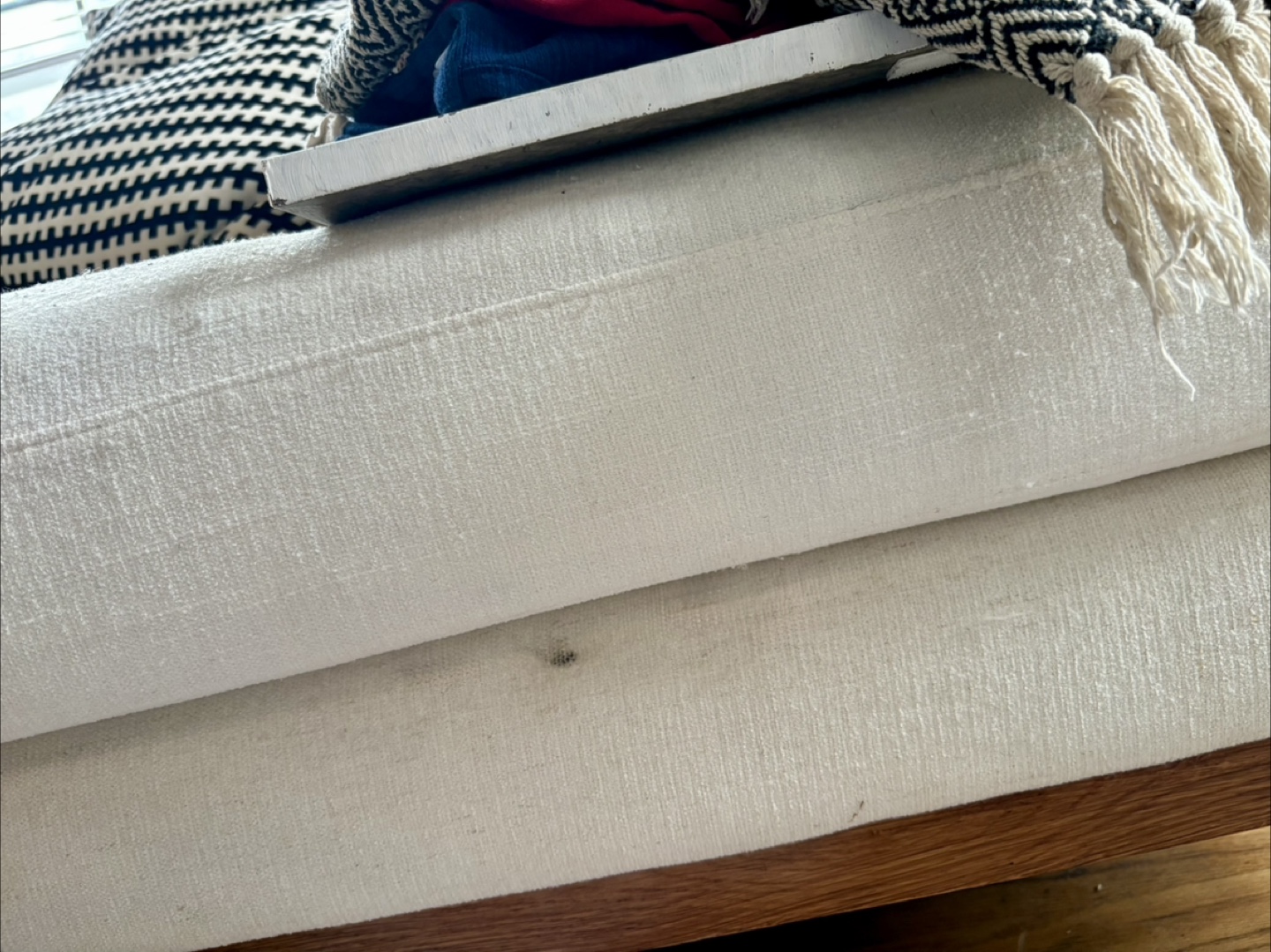 Long cream Sectional Sofa - photo 4
