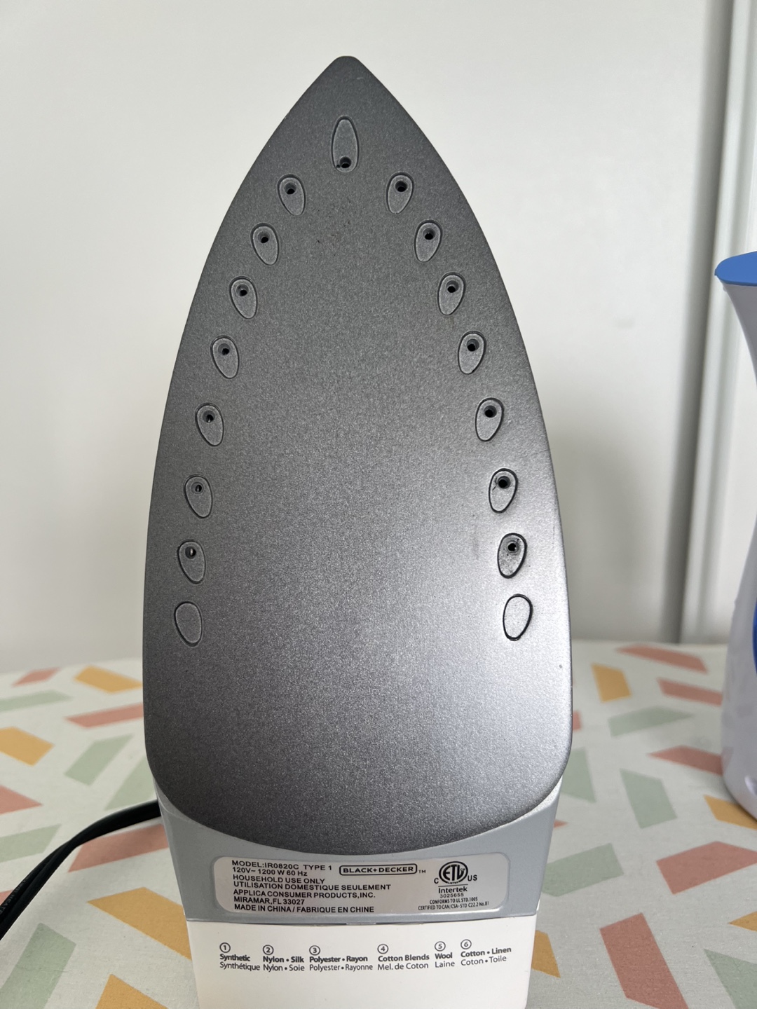 Black+Decker Iron & HiLife Steamer Set - photo 3