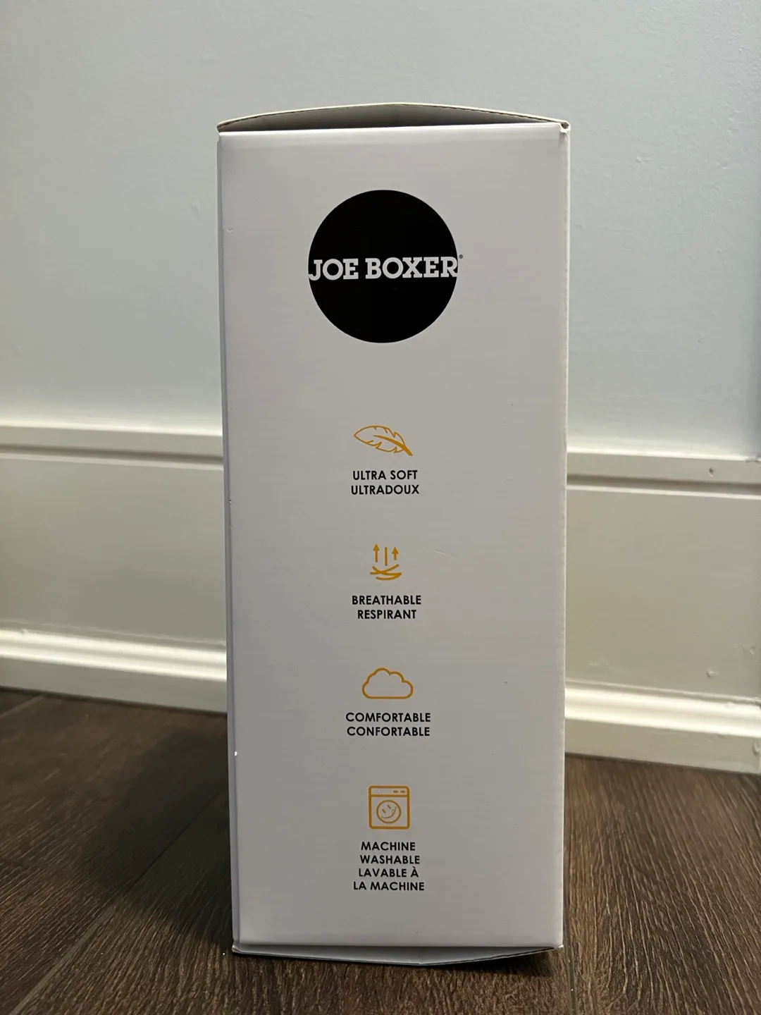 NEW! - Joe Boxer 4-Pack Classic Crew Neck T-Shirts - Medium image indicator(3)