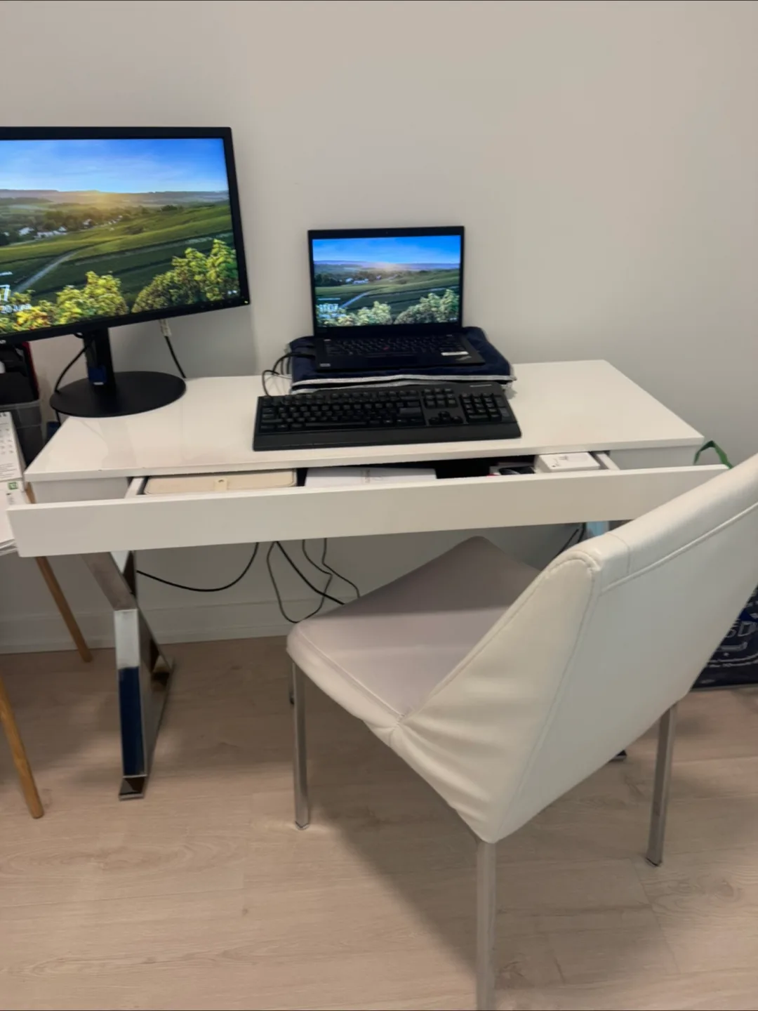 White Desk and Chair Set thumbnail