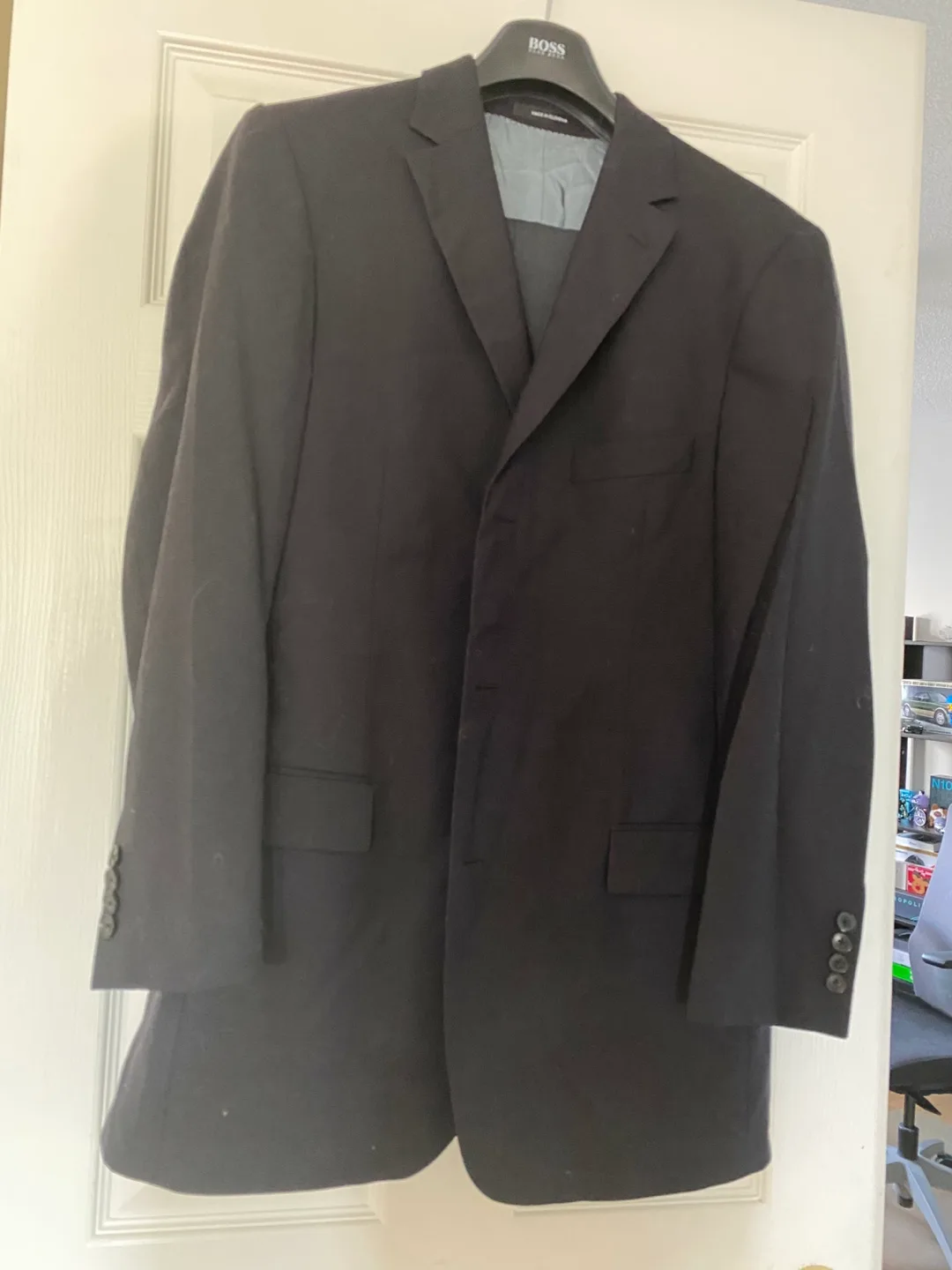 4 Hugo Boss Black Suit image indicator(4)