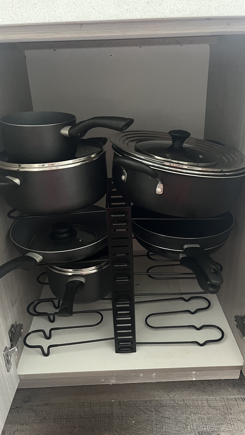 Pots, Pans & Glass Baking Dishes