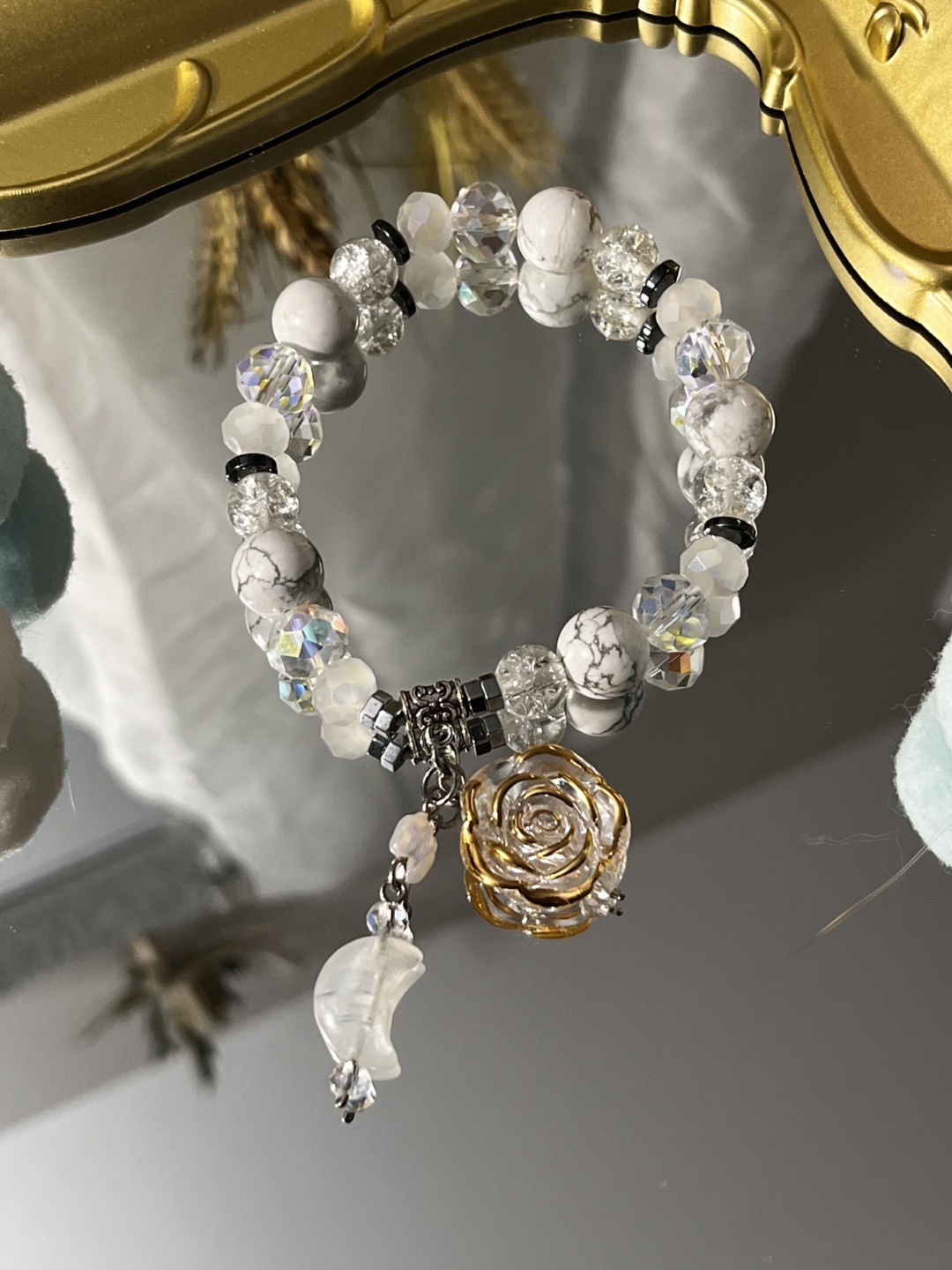 Flower and Moon on Howlite and Clear Crystal Bead Bracelet - photo 3