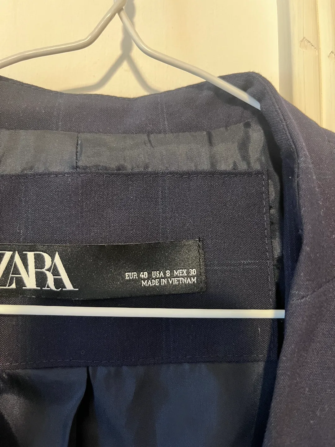 Zara Navy Blue Blazer - Size 40 (USA 8) image indicator(5)