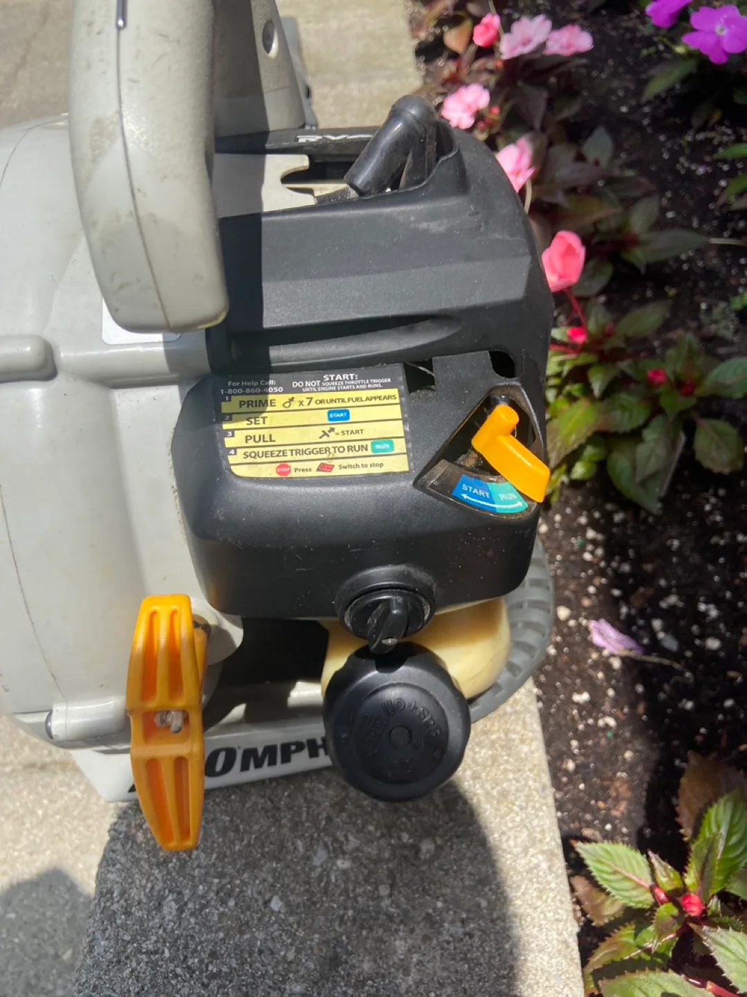 Ryobi 200 MPH Gas Leaf Blower image indicator(2)