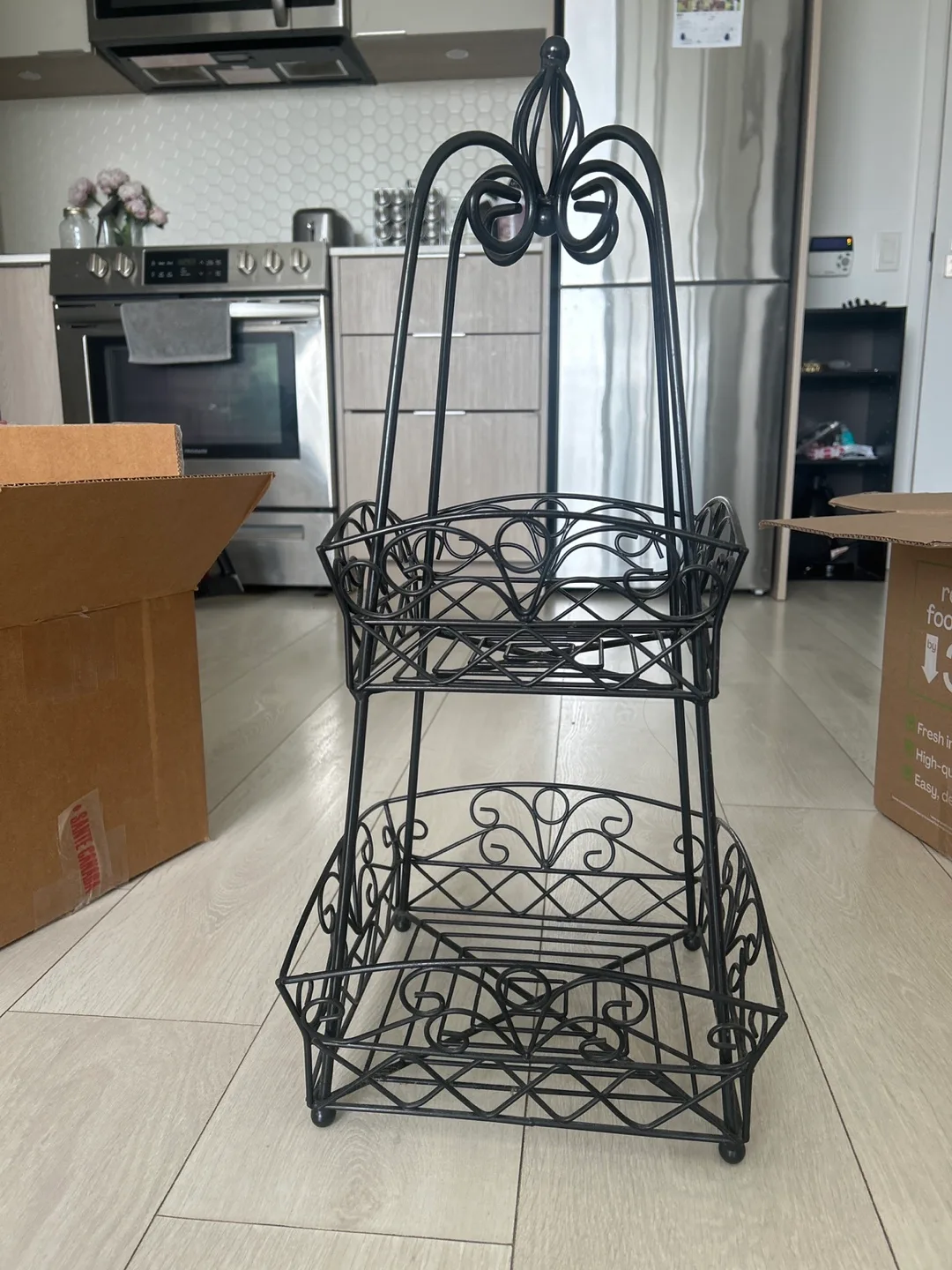 Black Metal Two-Tier Basket Stand thumbnail