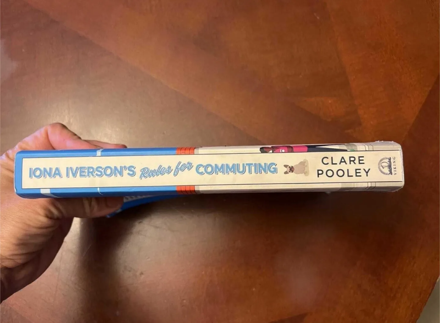 Iona Iverson’s Rules for Commuting by Clare Pooley (paperback) image indicator(3)