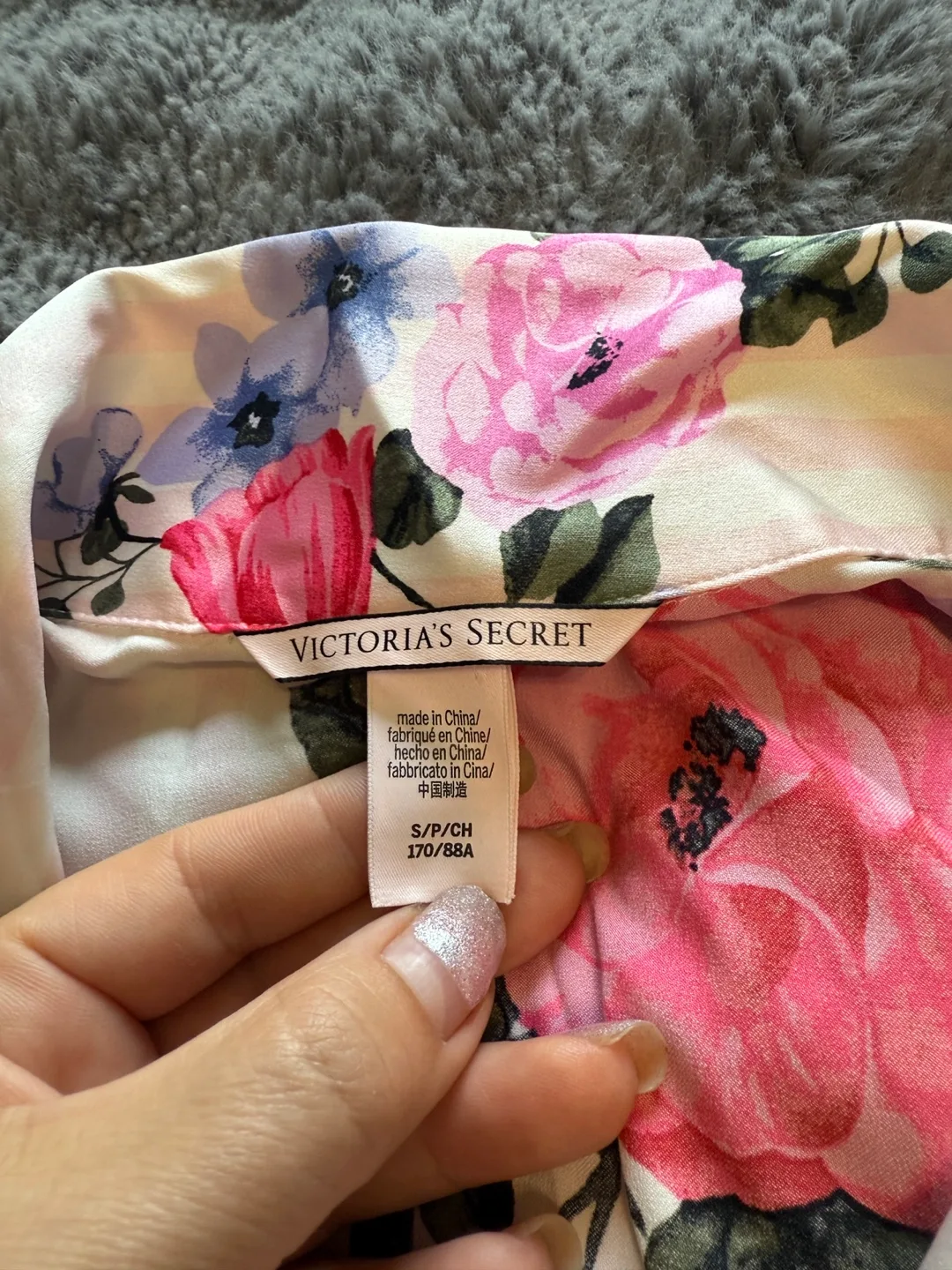 Victoria's Secret Floral Pajama Set - Size S image indicator(2)