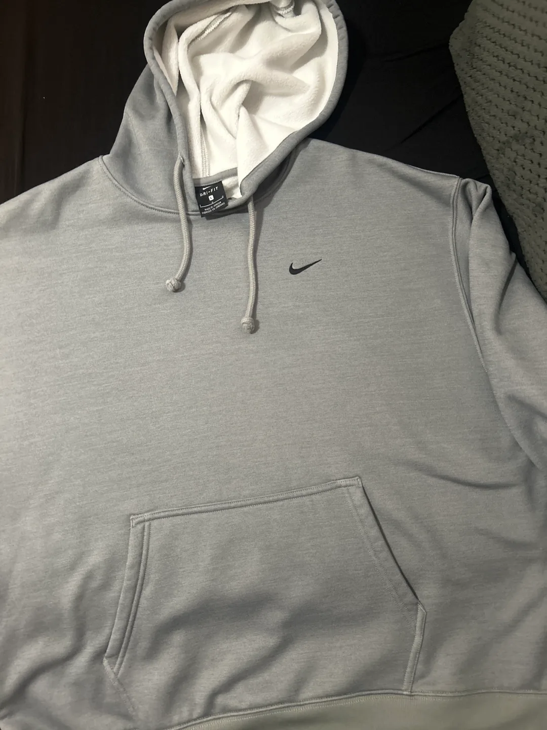 Nike Dri-FIT Gray Pullover Hoodie - Size L thumbnail