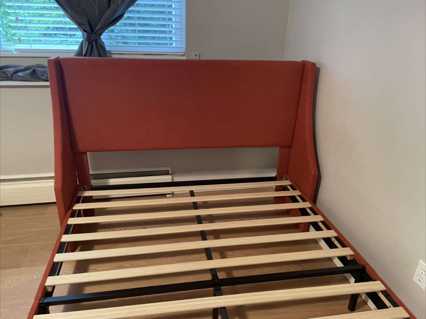 Stylish Orange Upholstered Bed Frame for Queen Size Mattress - photo 2