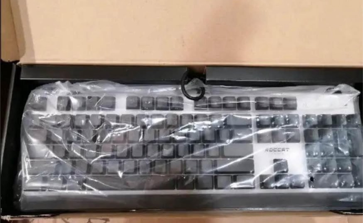 Roccat Magma Membrane RGB Gaming Keyboard - New - photo 2