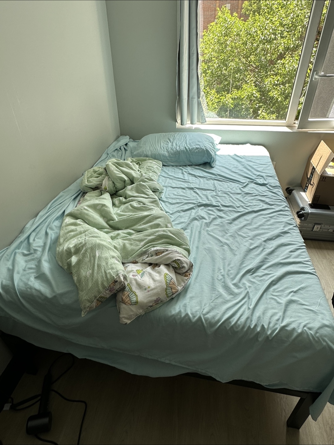 Full size mattress 70%off - photo 2
