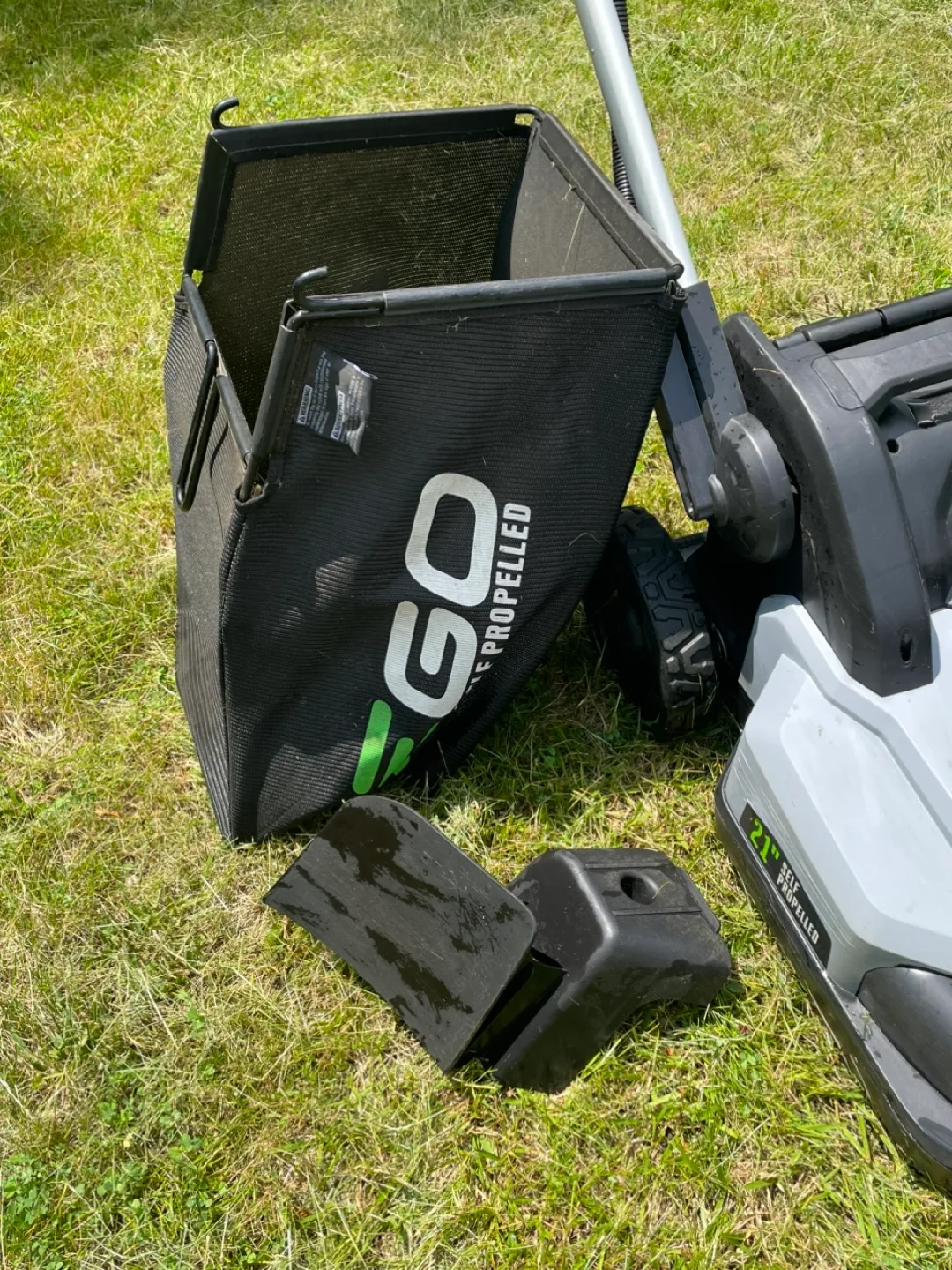 Ego 56V 7.5AMP Lawnmower (Model LM2100SP) image indicator(2)