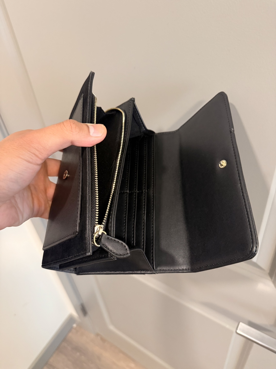 Guess Black Wallet - photo 4