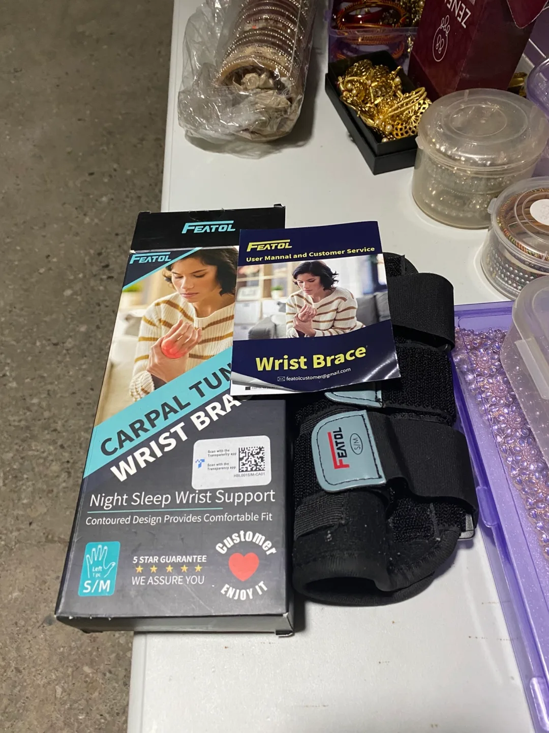 Featol Wrist Brace - Medium/Large image indicator(9)