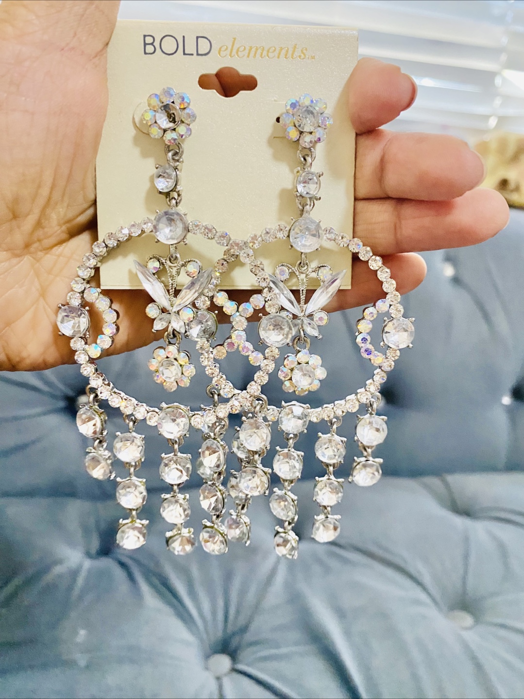 Beautiful 😍 rhinestones butterfly Bold Elements Dangle Earrings - photo 3