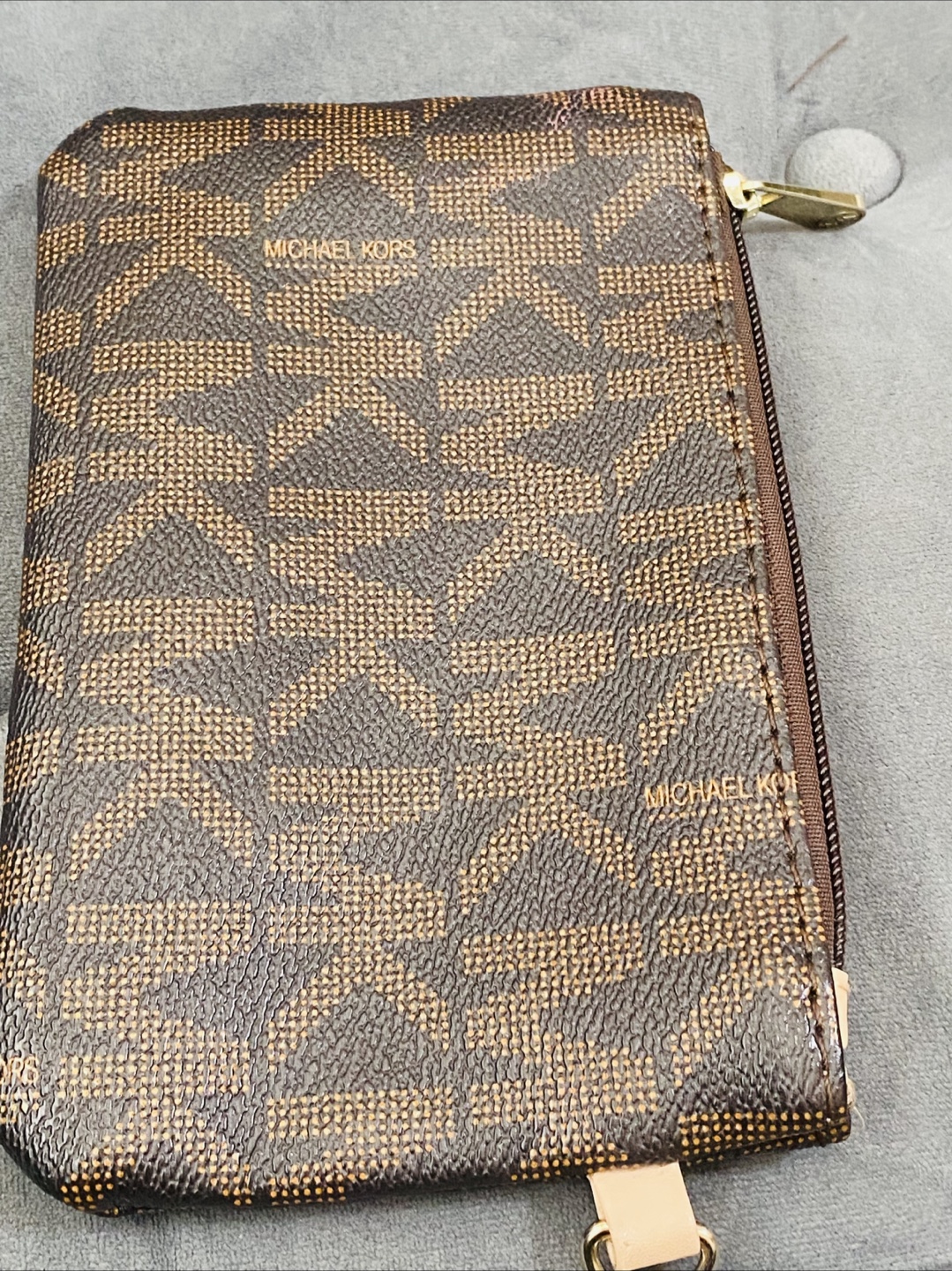 Michael Kors Wristlet Wallet