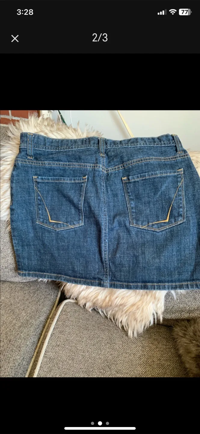 Gap Jeans Denim Skirt - Size 6 thumbnail