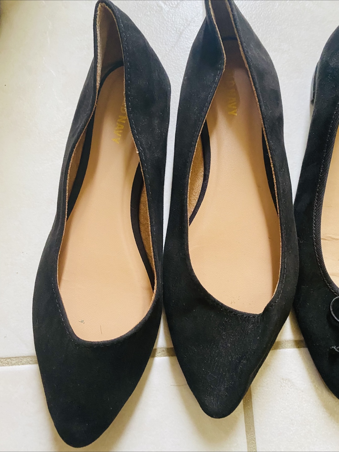 Old Navy Black Ballet Flats, Size 7