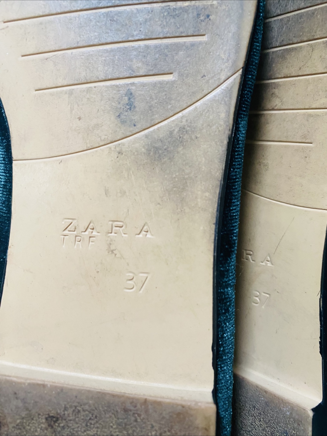 Zara TRF Green Velvet Loafers - Size 37 - photo 3