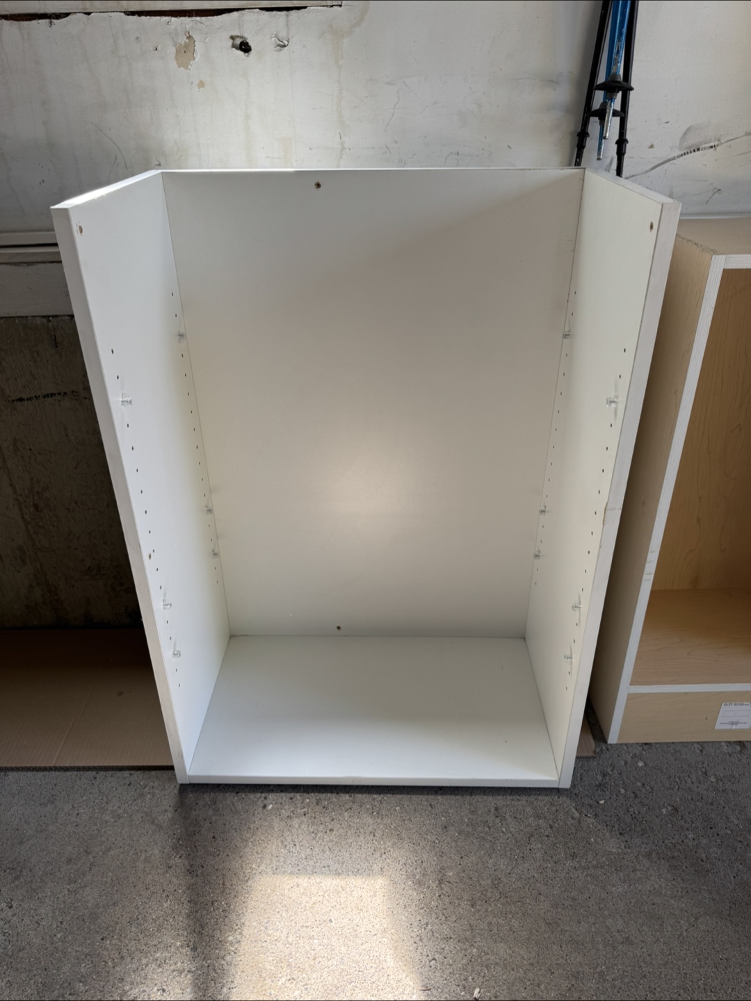 FREE MELAMINE CABINET FRAMES - photo 3