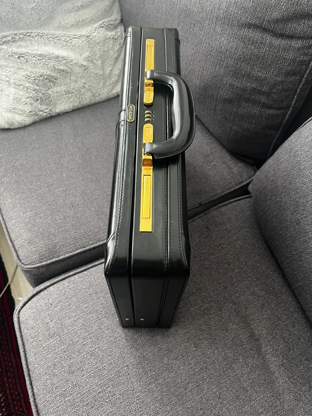 ⸻  Vintage Satchi Club Black Leather Briefcase – Made in Italy image indicator(6)