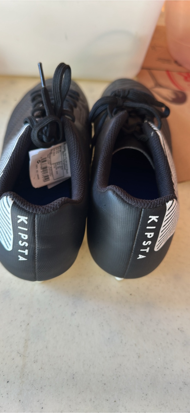 Soccer Shoes - Size US 7.5