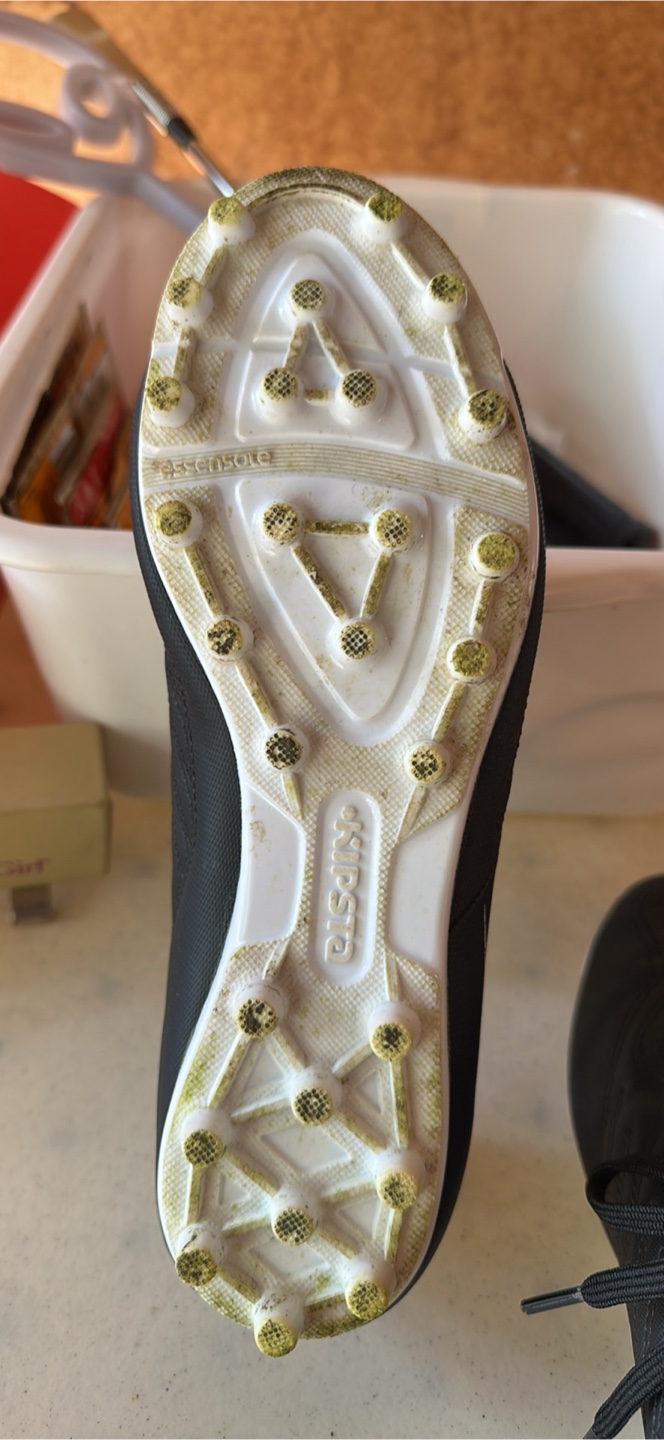 Soccer Shoes - Size US 7.5 - photo 3