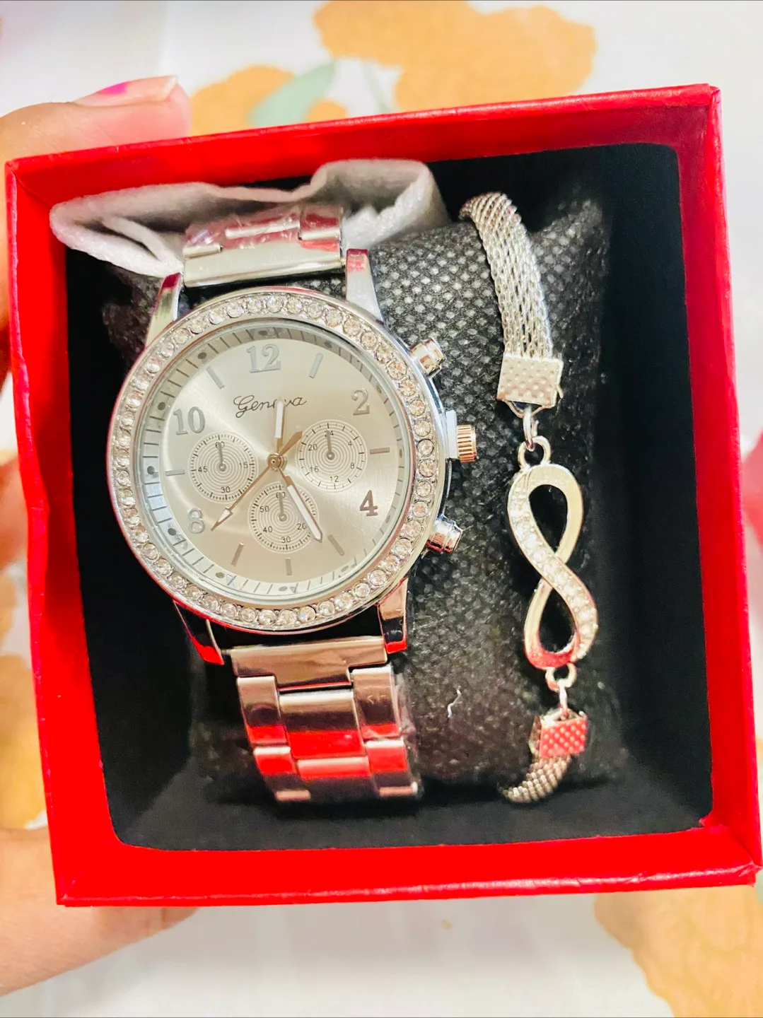Geneva Silver Watch & Bracelet Set thumbnail
