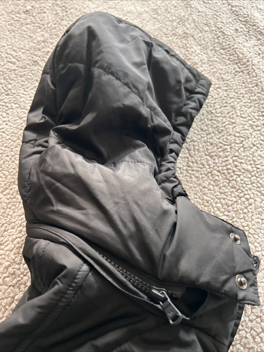 Michael Michael Kors Black Puffer Jacket Size M image indicator(10)