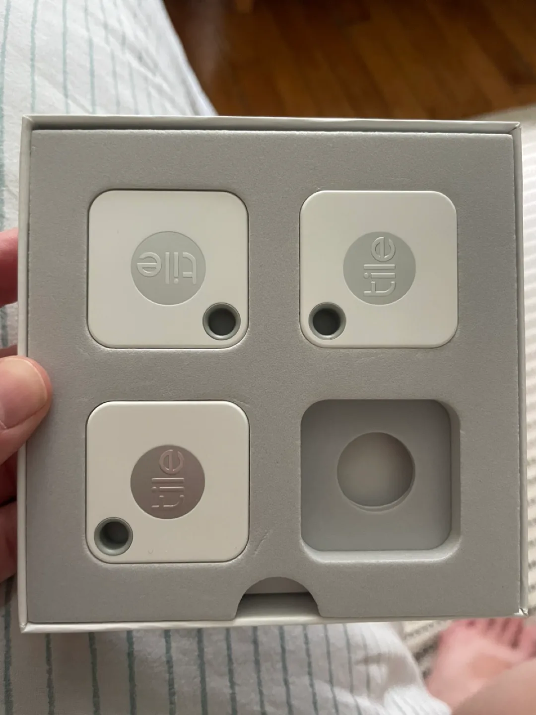 Tile Mate (3 Pack) Key Finder image indicator(2)