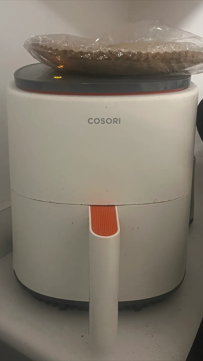 Cosori Air Fryer 4 qt thumbnail