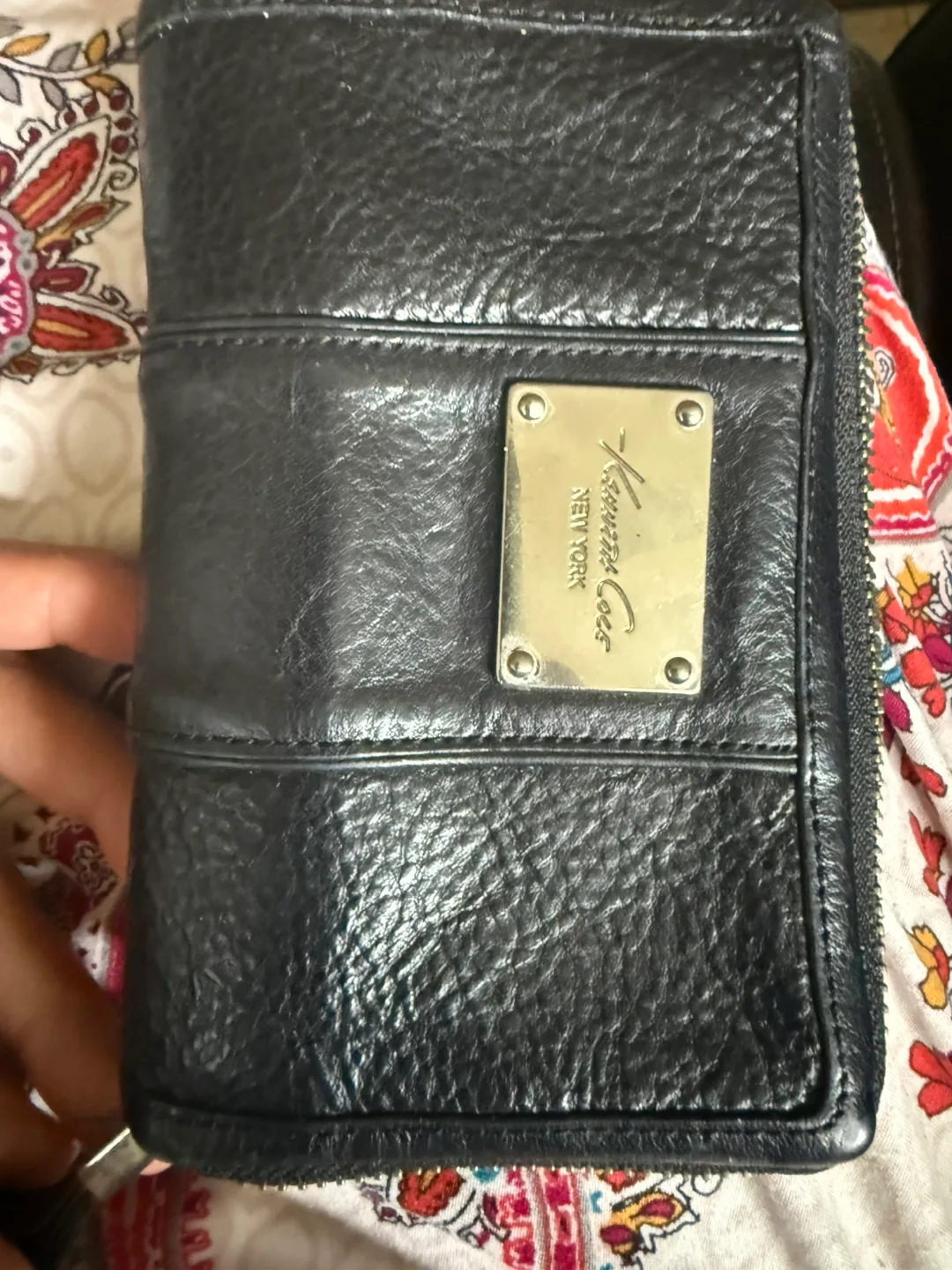 Kenneth Cole Black Leather Wallet image indicator(8)