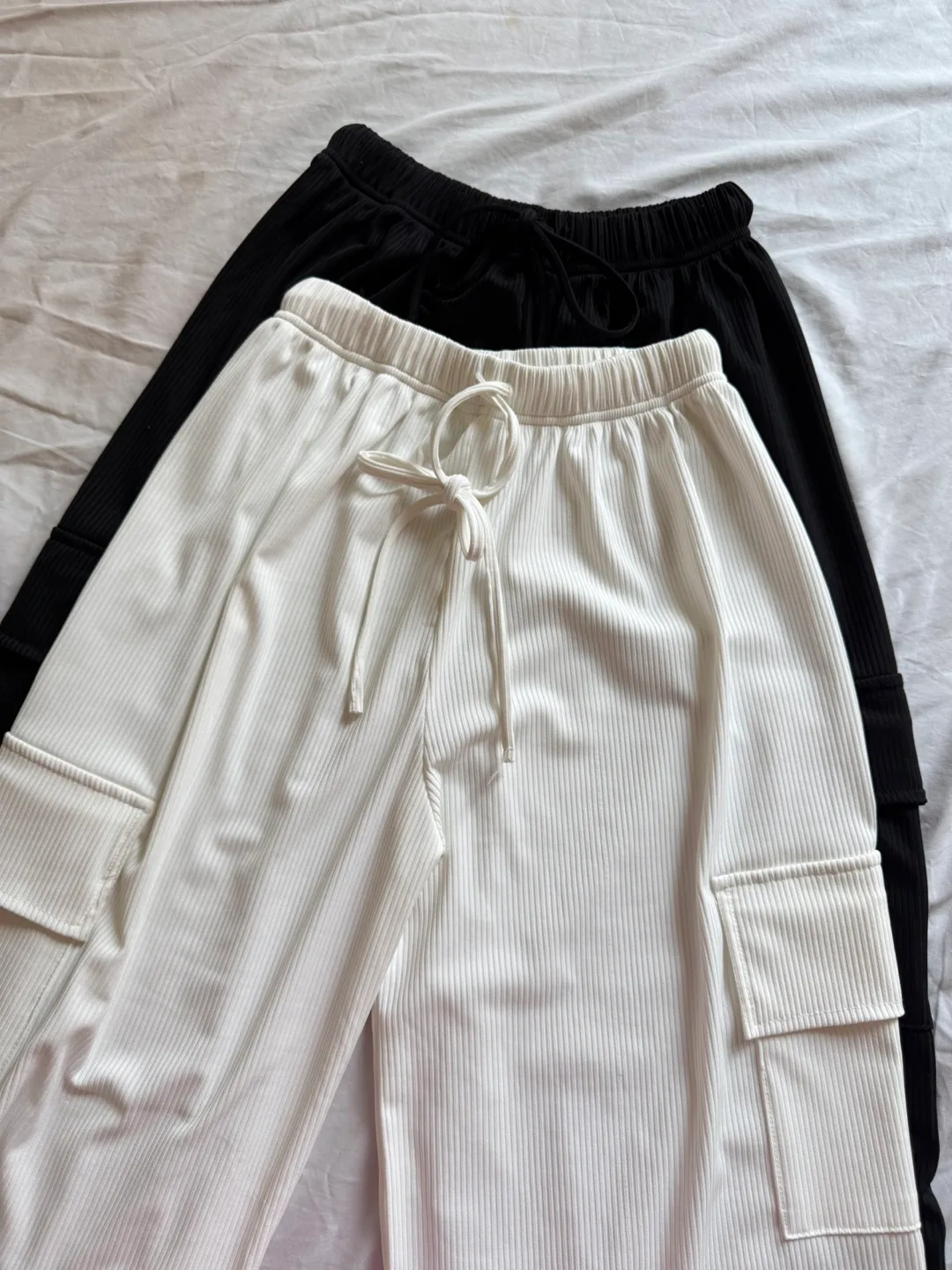 Womens Cargo Pants thumbnail