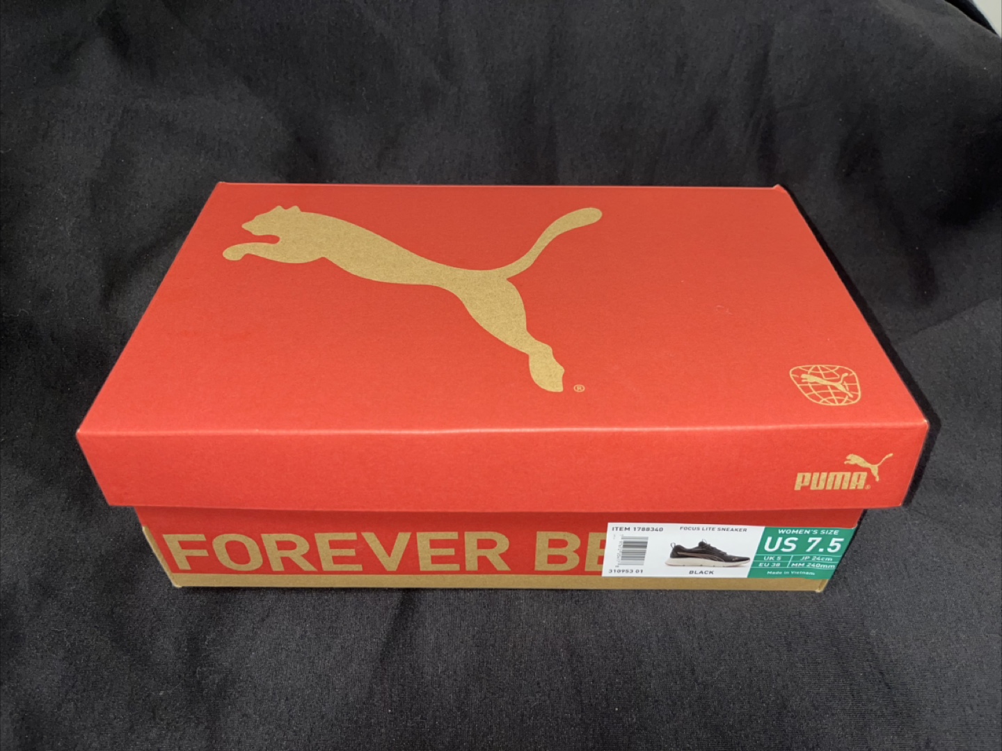 Puma Women's Sneakers - US 7.5
