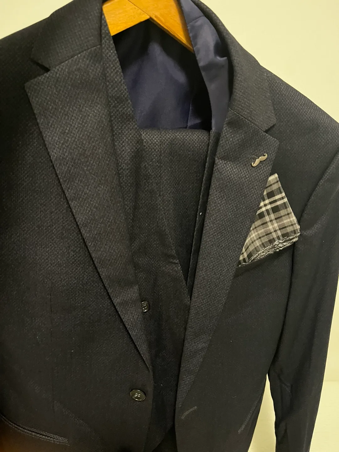 Valentin Hill Suit - Navy image indicator(2)