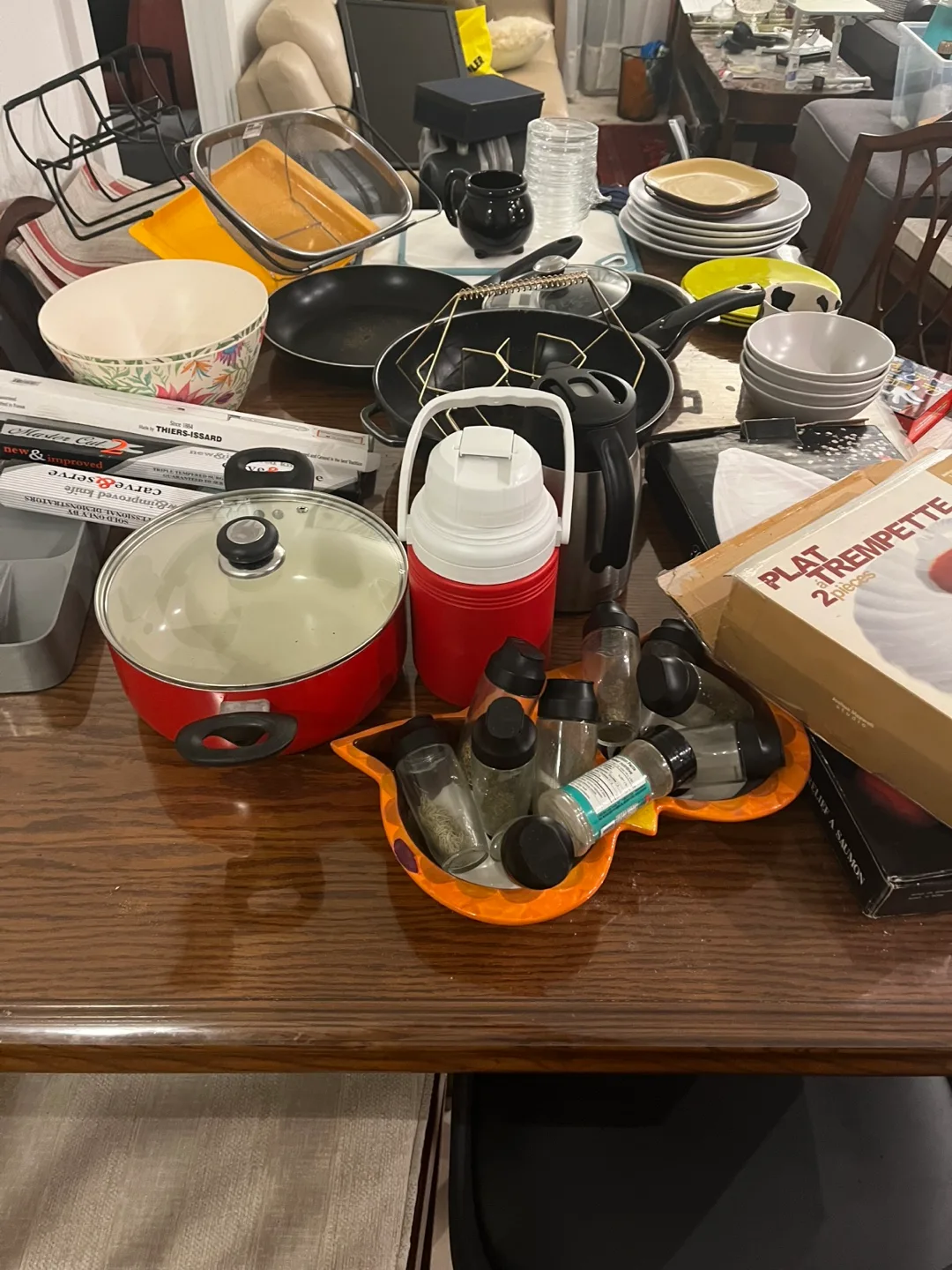 Mixed Kitchen Items - Bowls, Pans, Spice Rack thumbnail