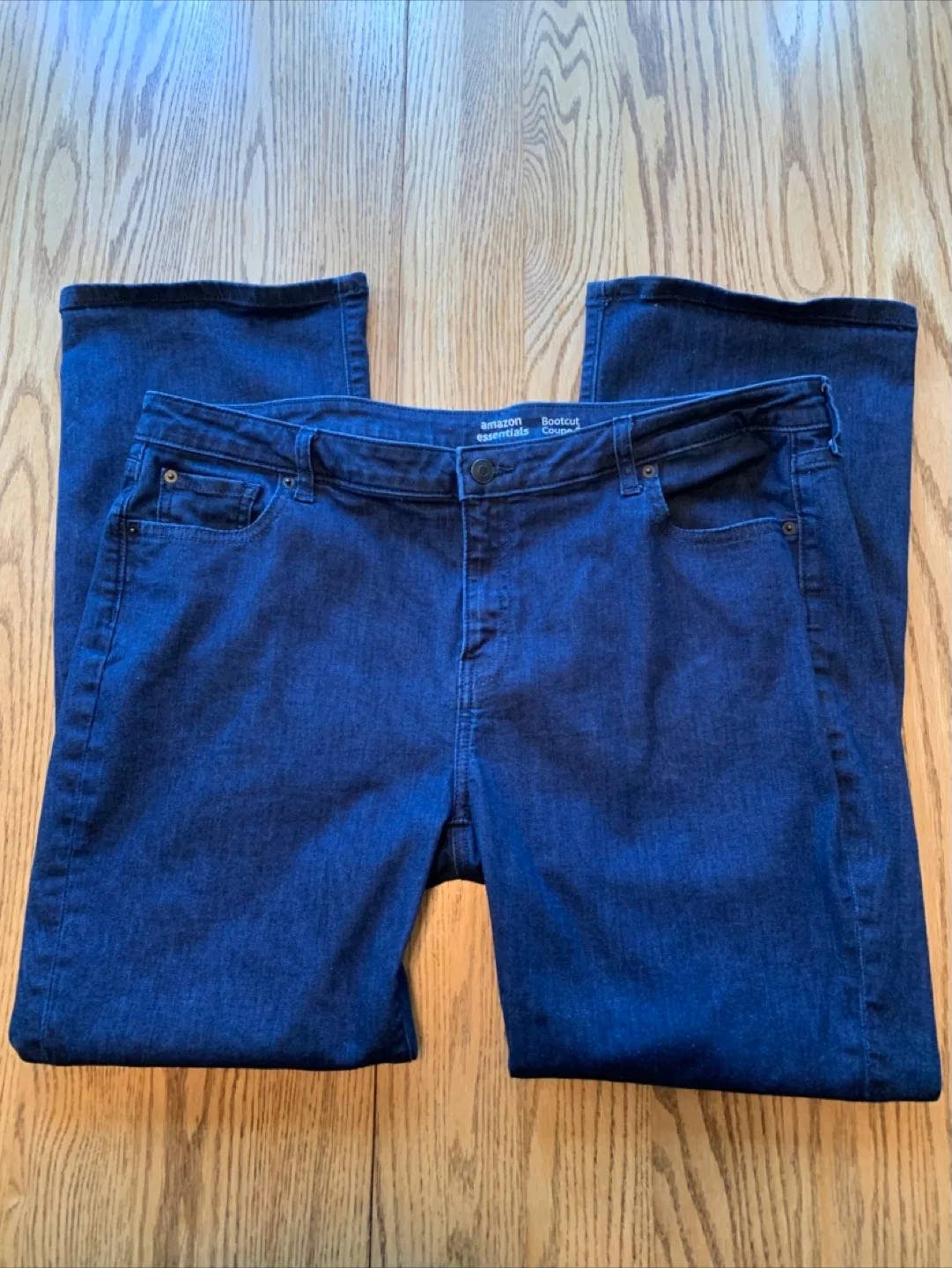 Amazon Essentials Bootcut Jeans - Size 18 Short thumbnail