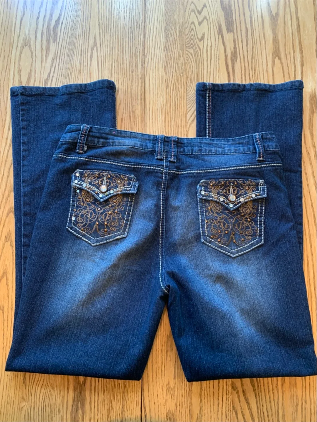 Deja Blu bootcut Jeans - Size 16 thumbnail