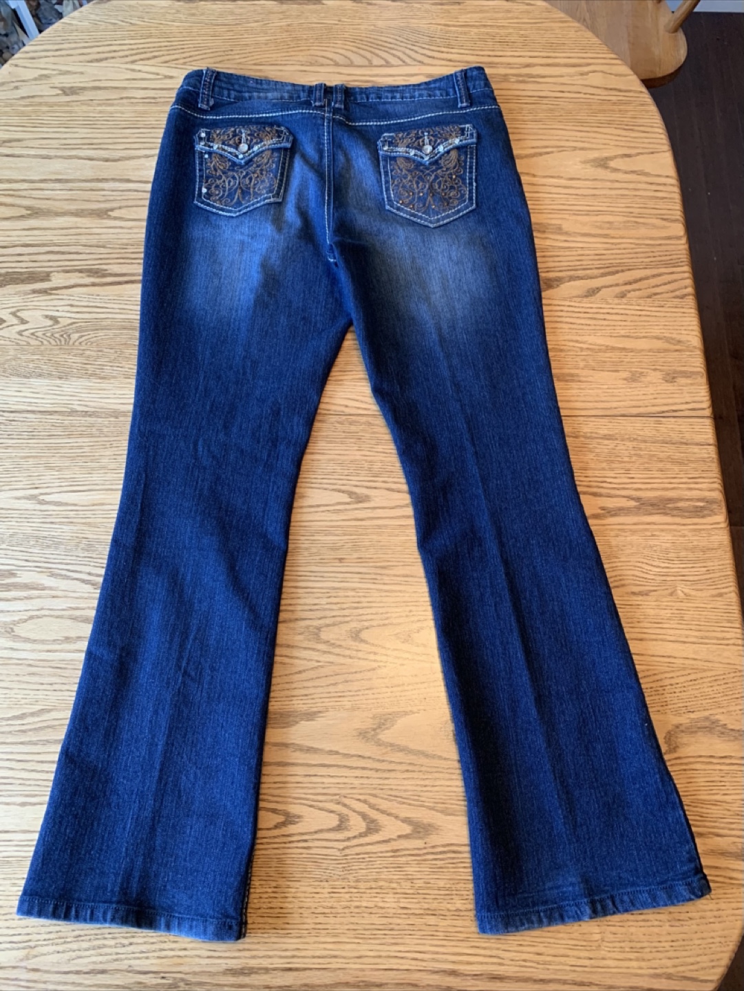 Deja Blu bootcut Jeans - Size 16 - photo 4
